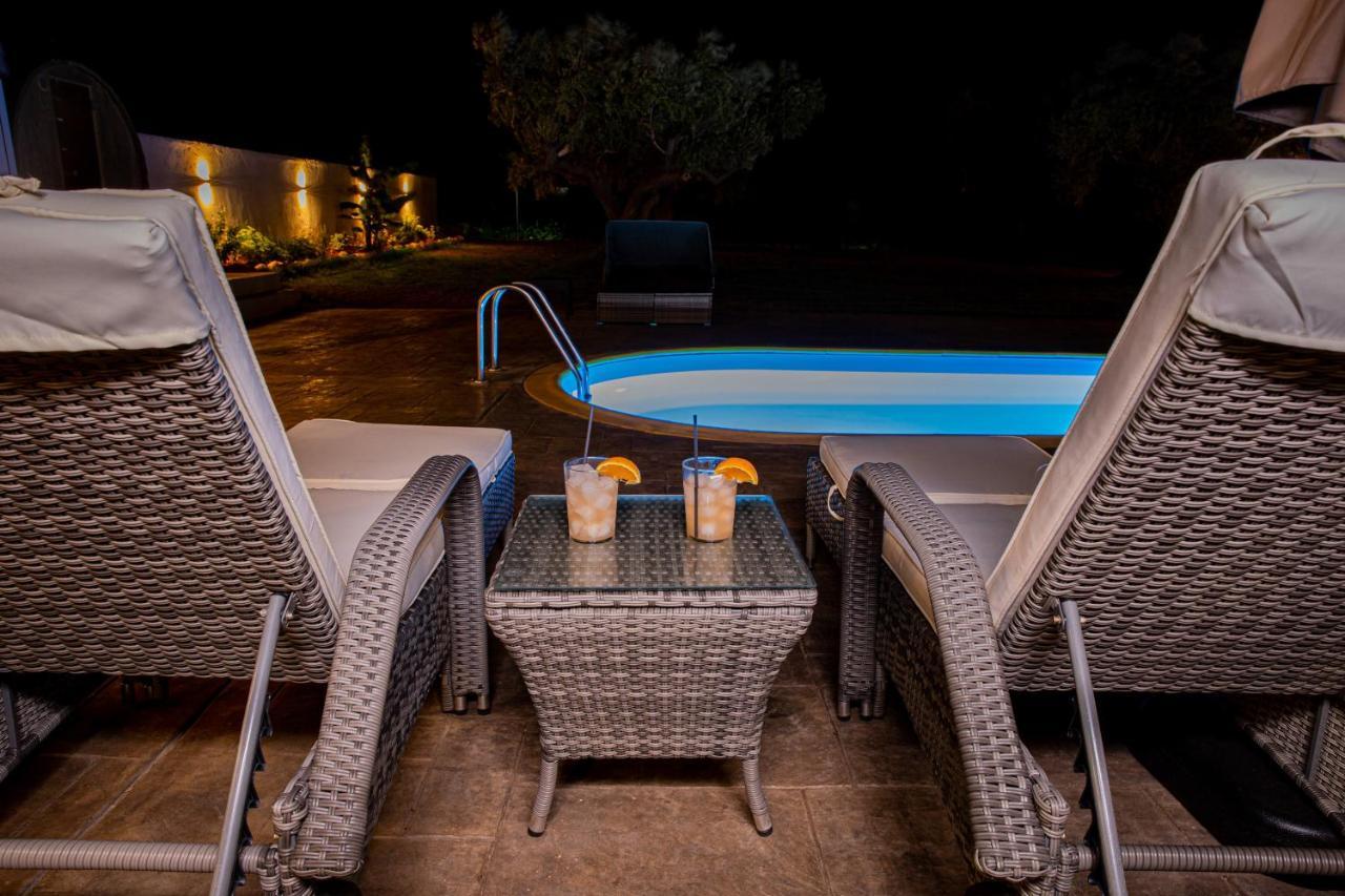 Old Olive Tree Cottage Agii Apostoli  Exterior foto